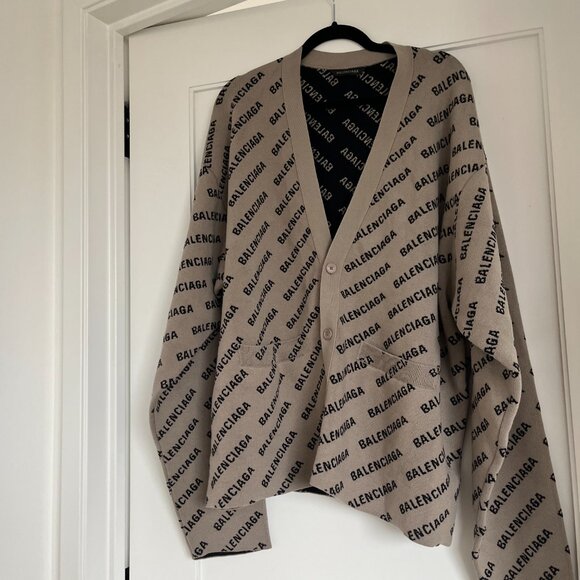 NWT Balenciaga Cardigan Sweater Dark Beige Allover Logo Knit Wool Blend V-Neck - Picture 6 of 12